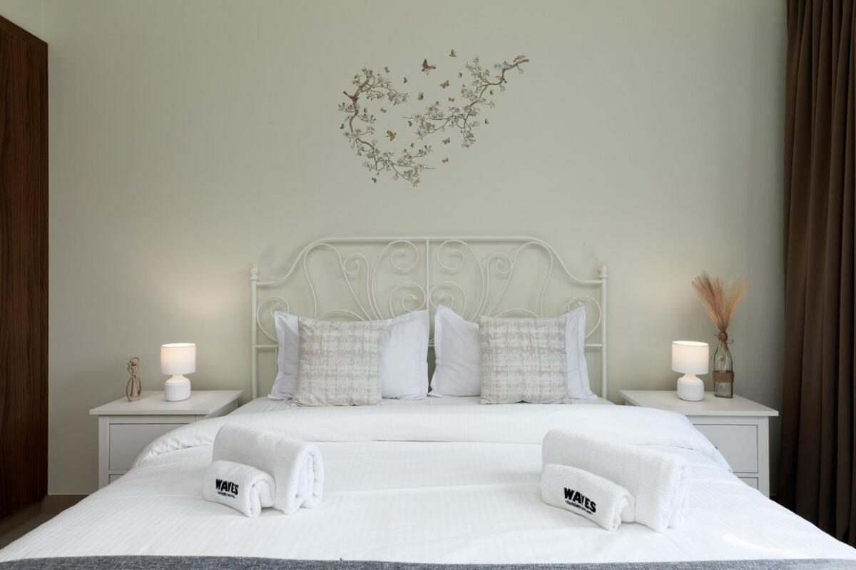 Waves - Tranquil Zen Escape 1 Br *