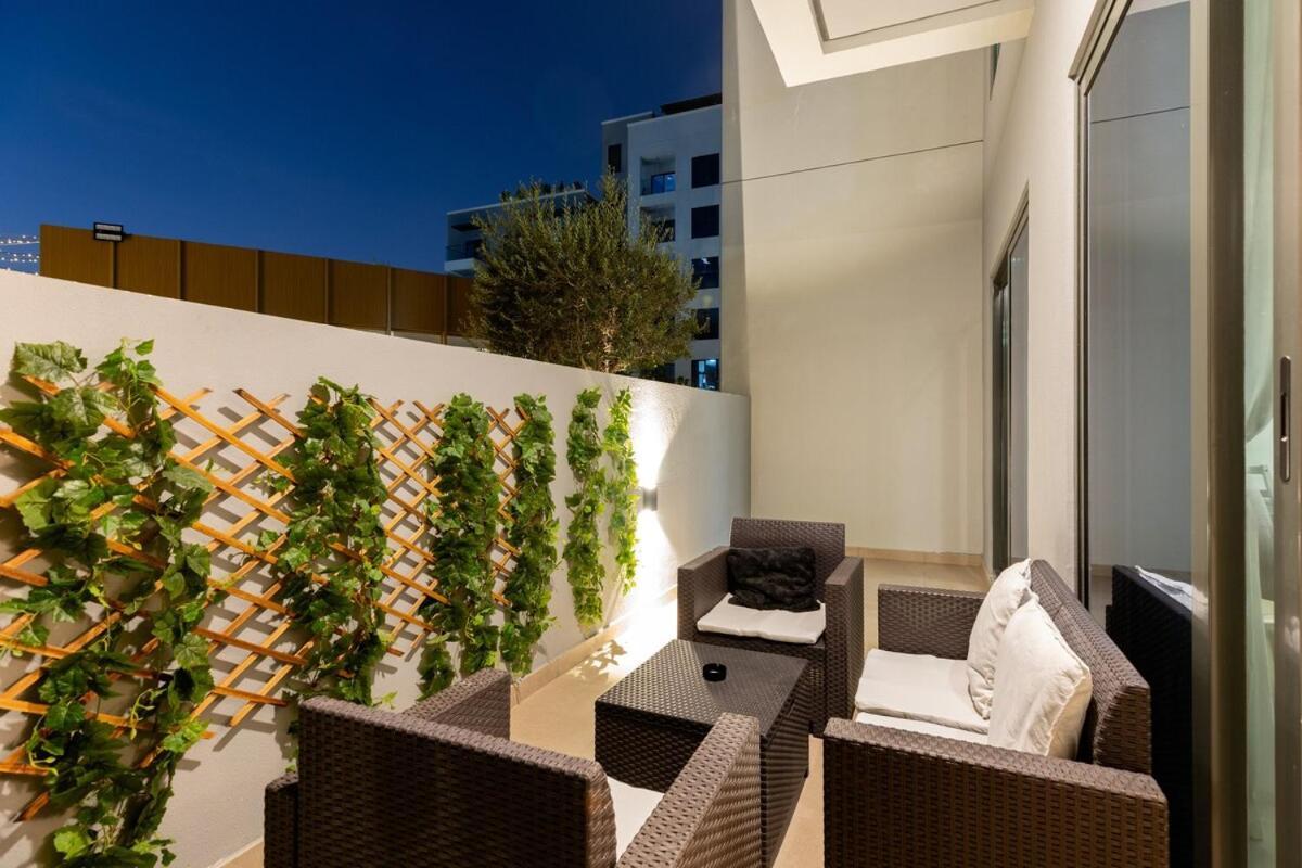 Apartment Waves - Tranquil Zen Escape 1 Br Dubai